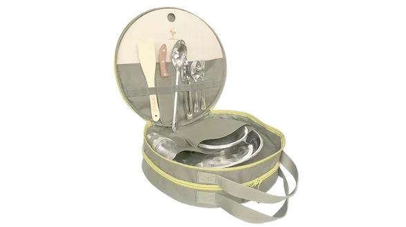 ЧДБ-2 Набір для пікніка (посуд на 4 персони та сумка) ЧДБ-2 Набір для пікніка (посуд на 4 персони та сумка)