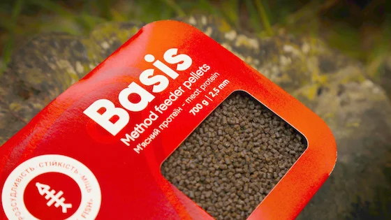 Пелетс "Basis" - 2,5мм / 700 гр. М'ЯСНИЙ