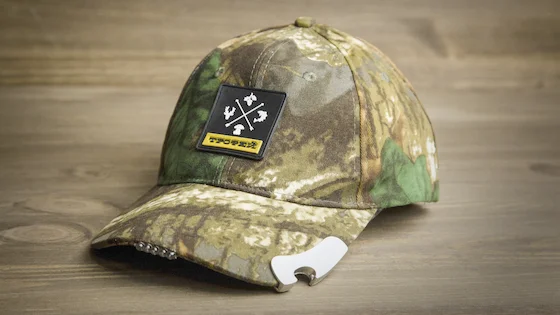 Кашкет Трофей з діодним ліхтариком та відкривачкою