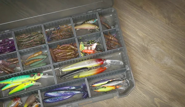 Спорядження та інструмент