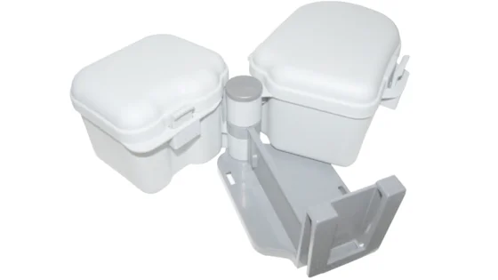 Коробка рибол. для наживки Salmo LIVE BAIT 215х100х65 / 70